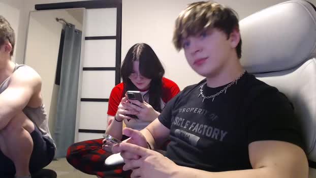 lustfullives 19-02-2024 kissing Couples