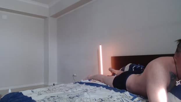 nikki7377 22-02-2024 spank Couples