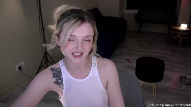 lucydelovely 25-02-2024 lick Females