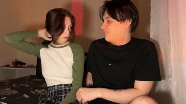 alexandlia 18-03-2024 kiss Couples