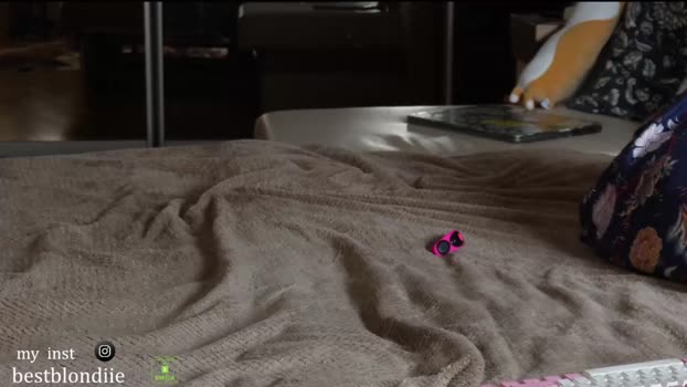 bestblondiiecb 17-03-2024 analsex Females