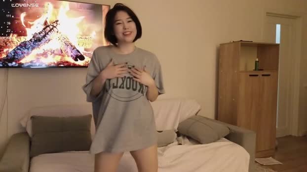 kimi_kay 19-03-2024 strip Females