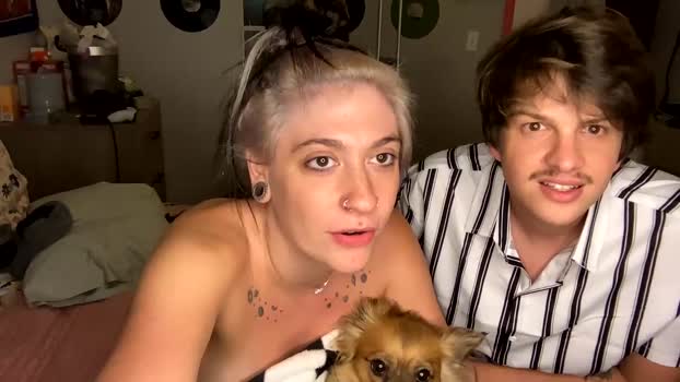 dousometimescry1 08-04-2024 suckcock Couples