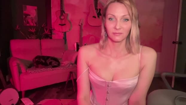 kaileeshy 13-04-2024 fuckher Females