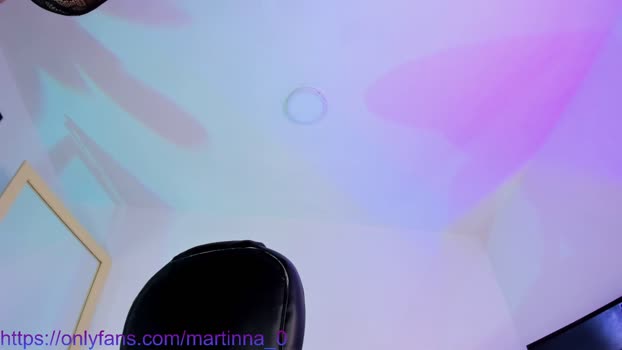martinna_0 14-04-2024 Show Females