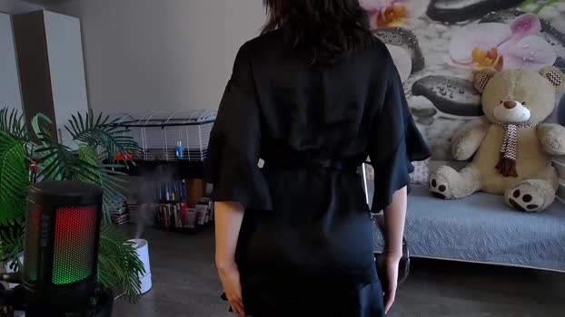 jennycutey 15-05-2024 pussy Females