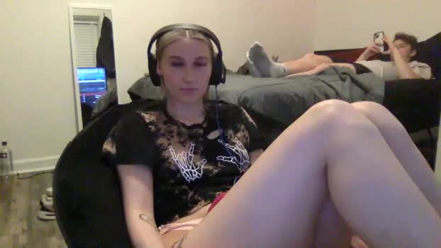 petiteblondie13 24-05-2024 fuckme Couples