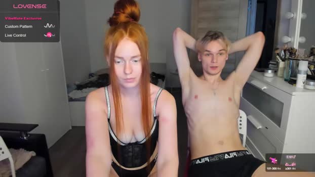 tori_fox 03-06-2024 Cam Couples