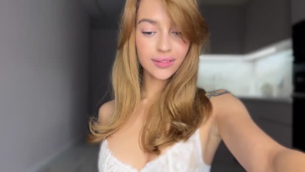 cuteelsa_ 10-06-2024 fingering Females