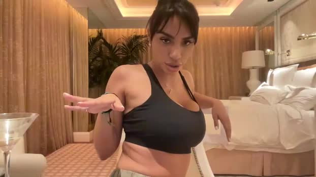 aaashleyy 13-06-2024 boobs Females