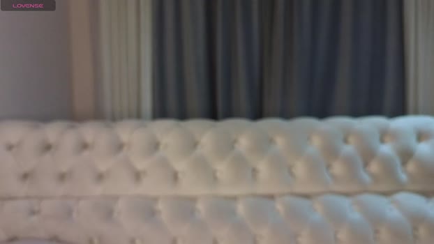 horny_emm