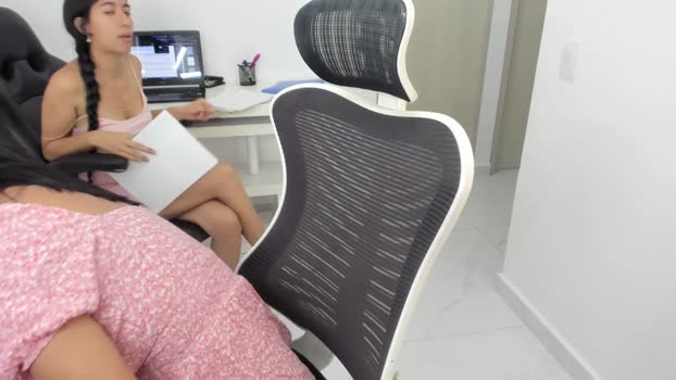 emillybrowm 27-06-2024 fuckpussy Couples