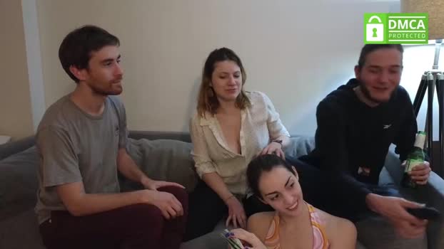 chepixx 29-06-2024 Topless Couples