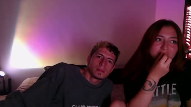 alisseandjamess 06-07-2024 legs Couples
