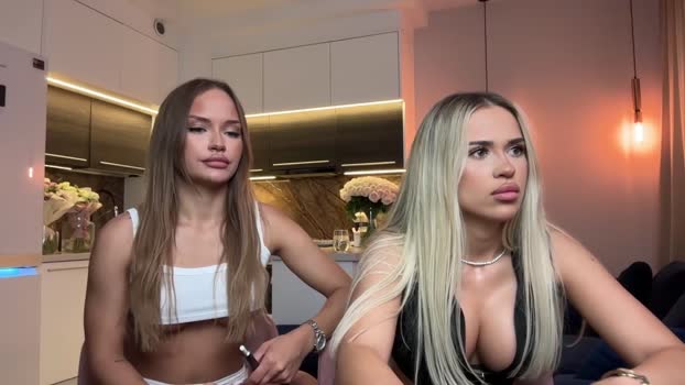 viktoria_www 07-08-2024 spanking Couples