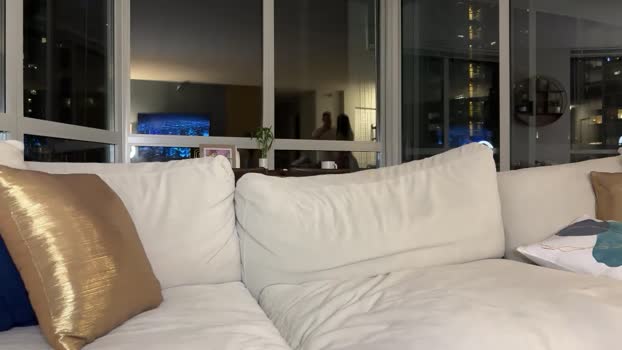 petitealicebabe 31-08-2024 show Females