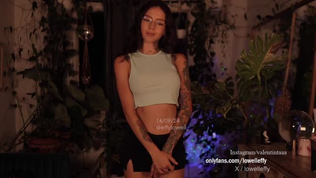 effylowell_ 15-09-2024 bj-dildo Females