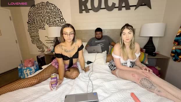 geebbyx 28-09-2024 bigcock Couples