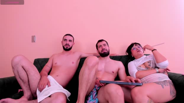 web_gammer_ 28-09-2024 nude Couples