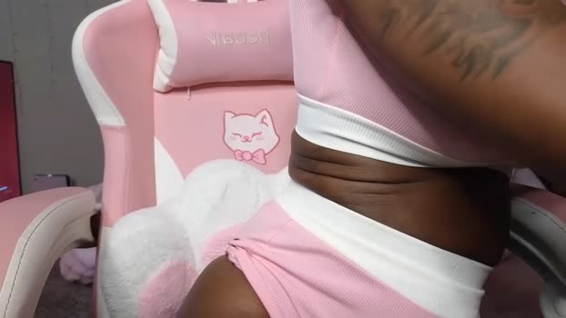 vixencapri 29-09-2024 fuckpussy Females