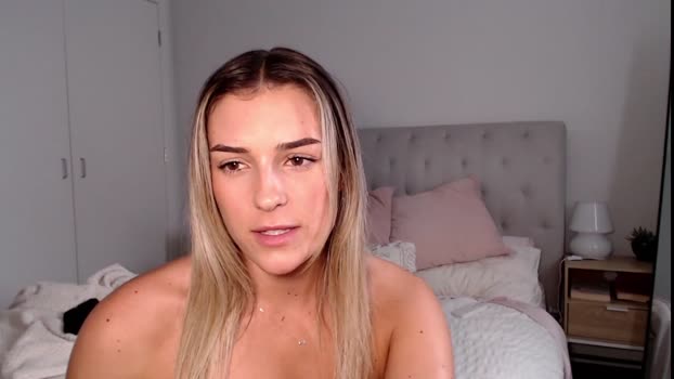 parisbabyxox 01-10-2024 gag Female