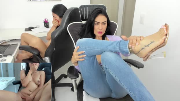 emillybrowm 02-10-2024 hard Couple