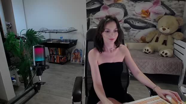 jennycutey 03-10-2024 skinny Female