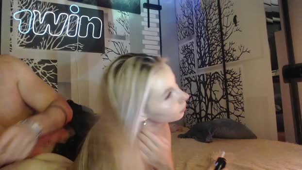 nikki7377 04-10-2024 suck Couple