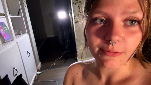 scorpiosting28 08-10-2024 sexyfeet Couple