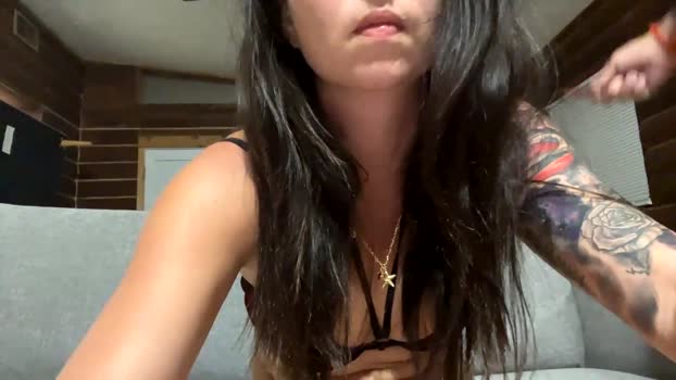 cumontae 09-10-2024 big Couple