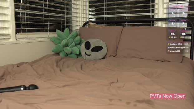 emma_ruby 09-10-2024 love Female