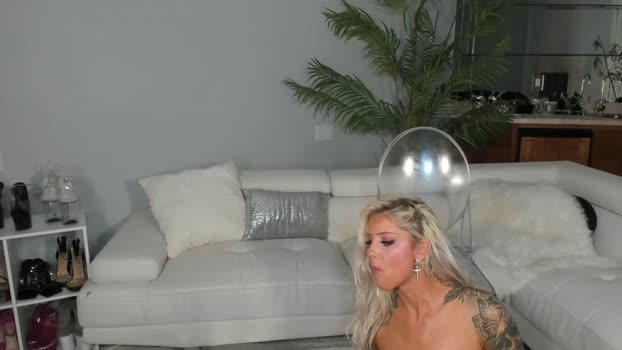 blonde_riderxxx 16-10-2024 XXX Female