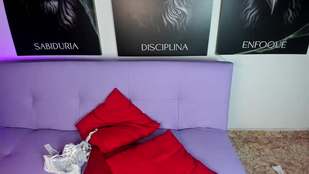 brianna2100 17-10-2024 kinky Couple