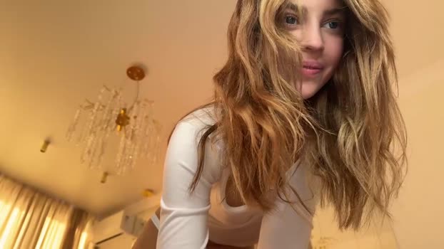 cuteelsa_ 17-10-2024 Naked Female
