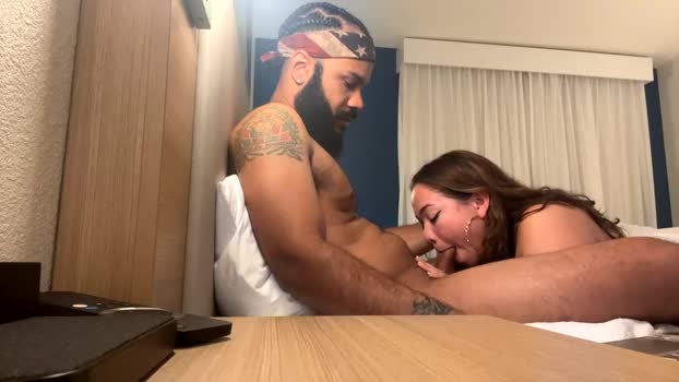 juicyboos 17-10-2024 prettyface Couple