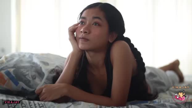 vikajayirl 18-10-2024 wank Couple