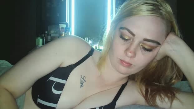 haileyakuma69 21-10-2024 skinny Couple