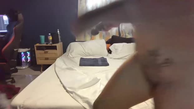 bi_sexualmilf 22-10-2024 strip Couple