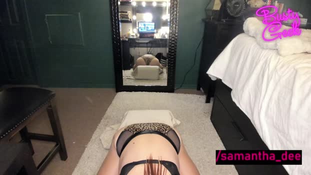 busty_geek48