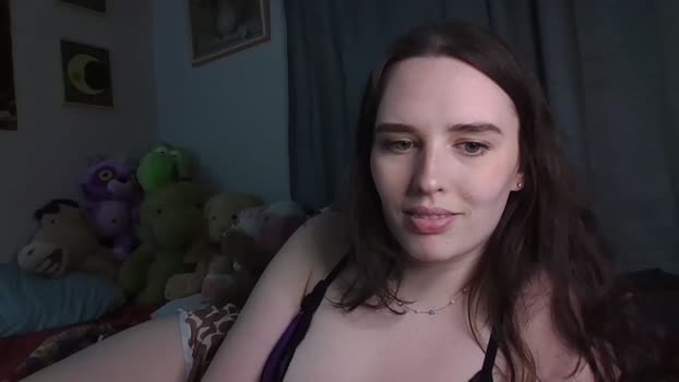 andi_bird 24-10-2024 show Female