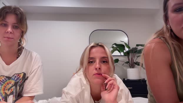 lunahadley 25-10-2024 wet Female
