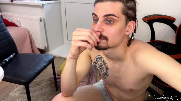 sexstar_l1fstyl3 28-10-2024 naked Couple