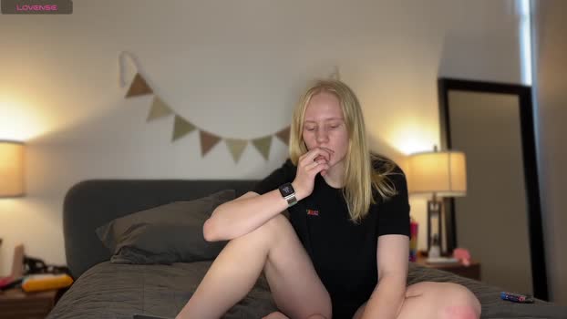 wendyoliver 29-10-2024 ass Couple