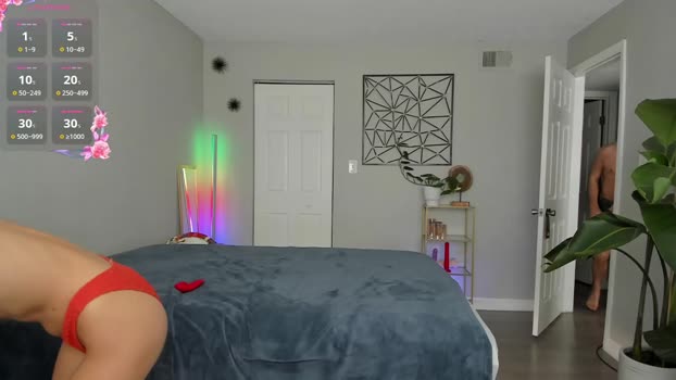 kinkyxkenzie 30-10-2024 legs Couple