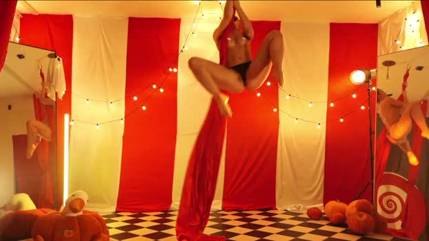 _meganmeow_ 01-11-2024 Webcam Female