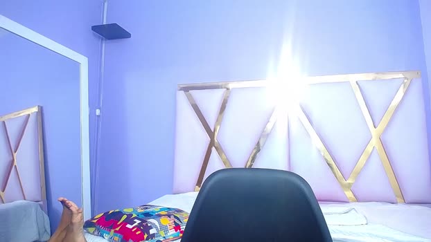 littleebonymommy 04-11-2024 skinny Female