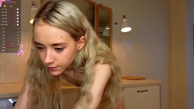 but_not_for_freeeeee 06-11-2024 beauty Female