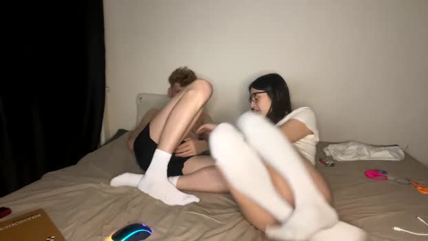 shyredstar 06-11-2024 orgasm Couple