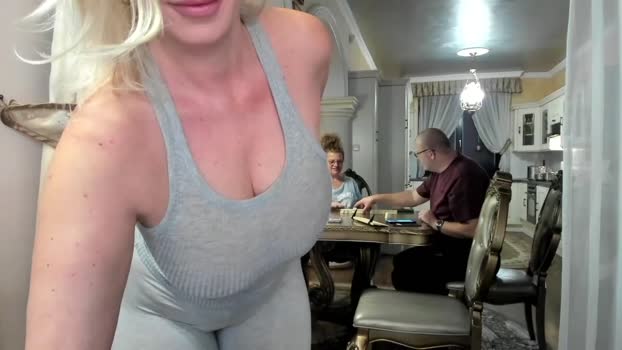 tunderose 07-11-2024 spanking Couple