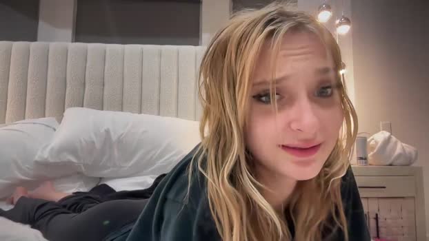 sarahscire 10-11-2024 Wet Female